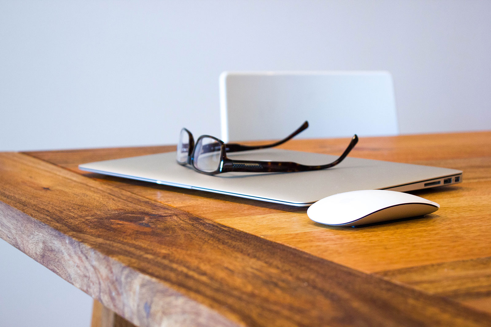 speech writing desk